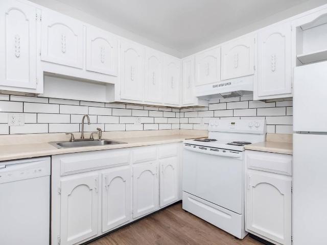 Brickyard Flats 1 Bedroom Apartment for Rent at 6363 Hollister Drive, Speedway, IN 46224 Speedway