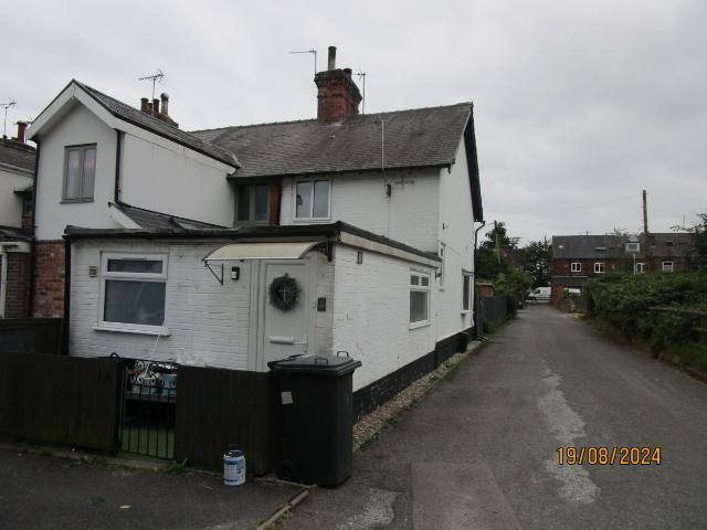 Brickyard, Stanley Common DE7, 2 bed cottage to rent, £975 pcm | PrimeLocation