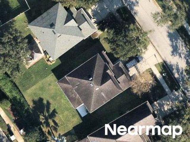 Bridgeview Dr
