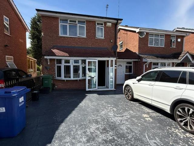 Bridgewater Drive, Bilston 3 bed house to rent £1,300 pcm £300 pw