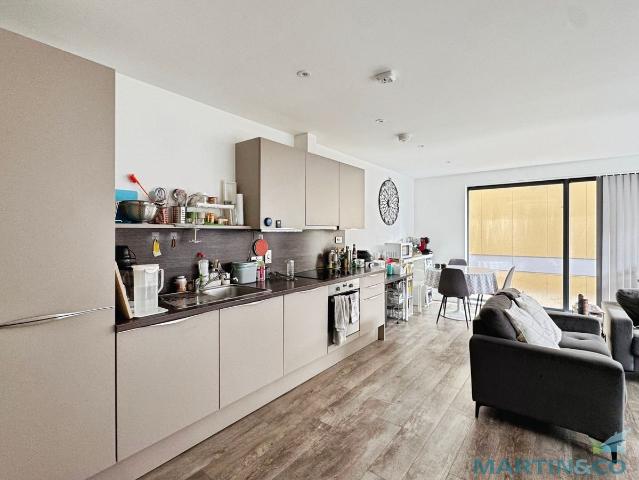 Bridgewater House, Victoria Road, Ashford TN23, 2 bed flat to rent, £1,525 pcm | PrimeLocation