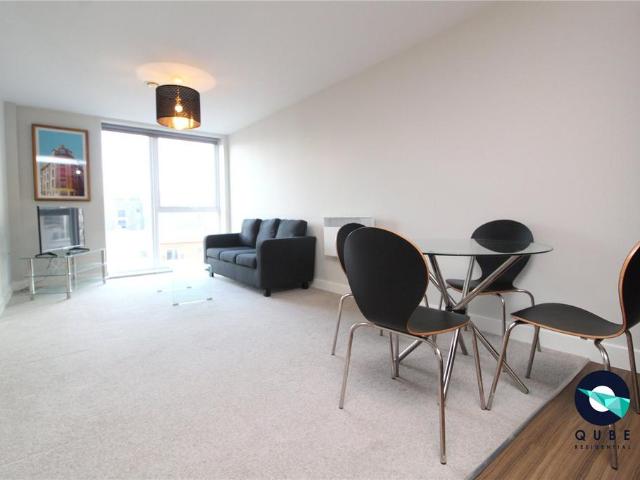 Bridgewater Point, Worrall Street. 2 bed flat to rent £1,175 pcm £271 pw