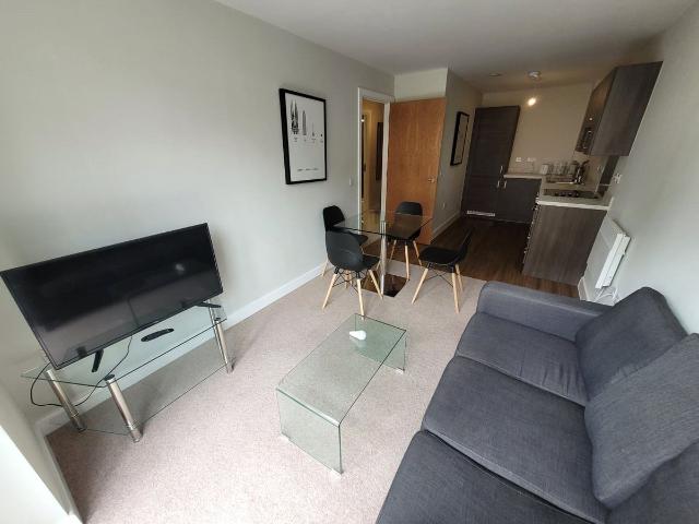Bridgewater Point, Worrall Street, Salford M5, 1 bed flat to rent, £1,025 pcm | PrimeLocation