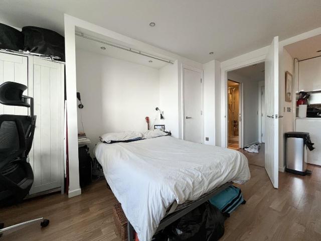 Bridgewater Place, Leeds LS11, Studio to rent, £750 pcm | PrimeLocation