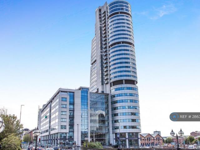 Bridgewater Place, Leeds, LS11 1 bed flat to rent £975 pcm £225 pw