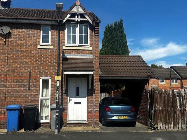 Bridgewater Road, Altrincham, Greater. 2 bed end of terrace house to rent £1,300 pcm £300 pw