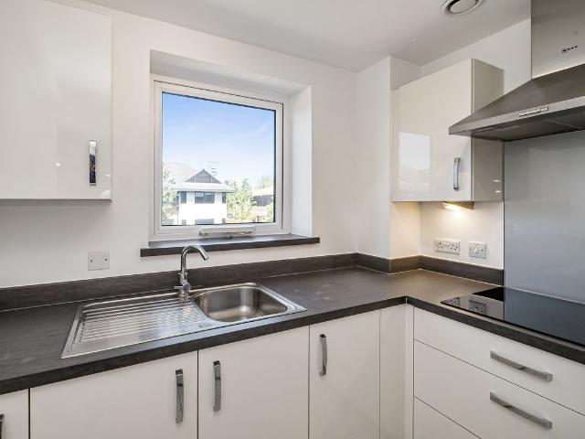 Bridge Avenue, Maidenhead SL6, 1 bed flat to rent, £2,000 pcm | PrimeLocation