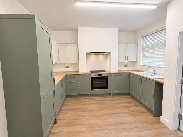 Bridge Grove, Nottingham, NG2 1 bed in a house share to rent £750 pcm £173 pw