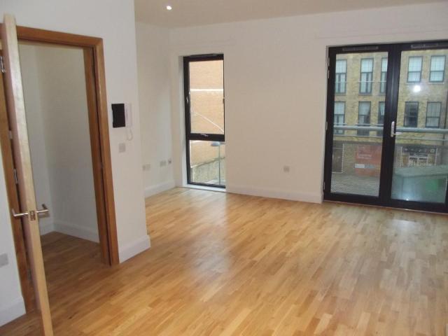 Bridge House, Croydon, CR0 1 bed apartment to rent £1,300 pcm £300 pw