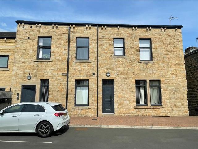 Bridge House Apartment 5, Calder. 2 bed apartment to rent £850 pcm £196 pw