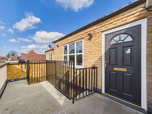 Bridge Street, Downham Market PE38, 2 bed maisonette to rent, £850 pcm | PrimeLocation