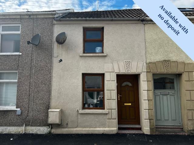 Bridge Street, Llangennech SA14, 2 bed terraced house to rent, £695 pcm | PrimeLocation