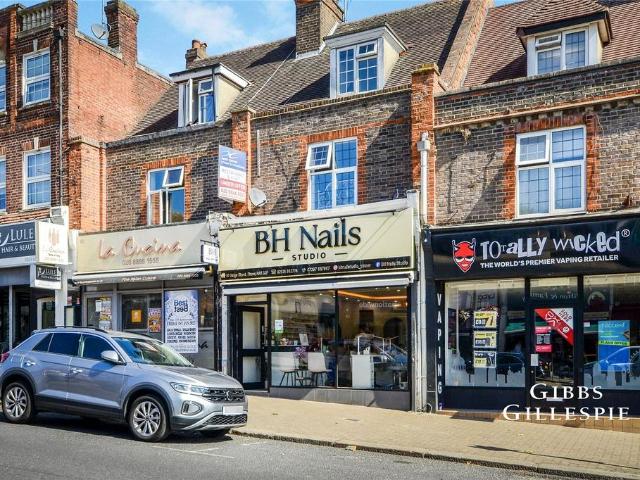 Bridge Street, Pinner, HA5 2 bed flat to rent £1,500 pcm £346 pw