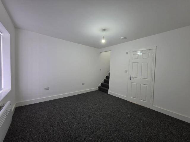 Bridge Street, Walsall WS1 1 bed flat to rent £700 pcm £162 pw