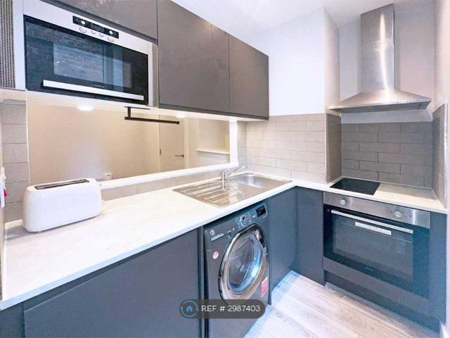 Bridge Street, Warrington WA1, 1 bed flat to rent, £650 pcm | PrimeLocation