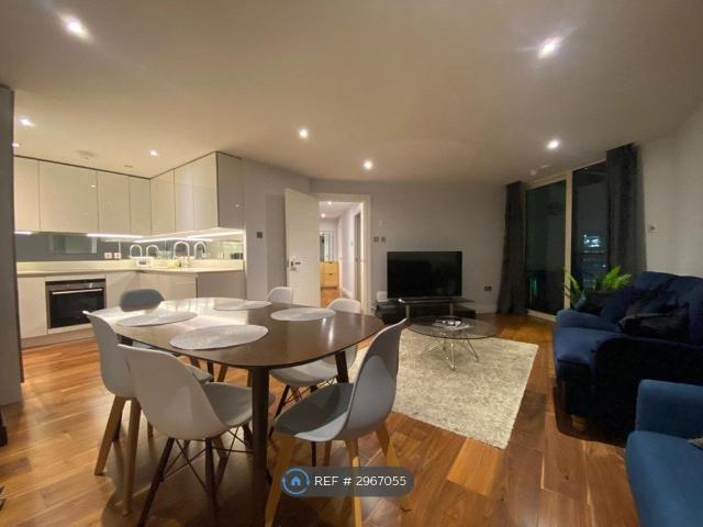 Bridge Place, London SW1V, 2 bed flat to rent, £4,500 pcm | PrimeLocation