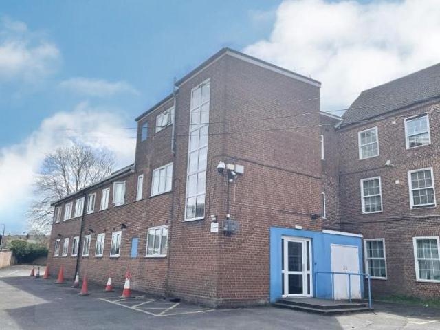 Bridge Road, BIRMINGHAM, B8 Studio to rent £500 pcm £115 pw