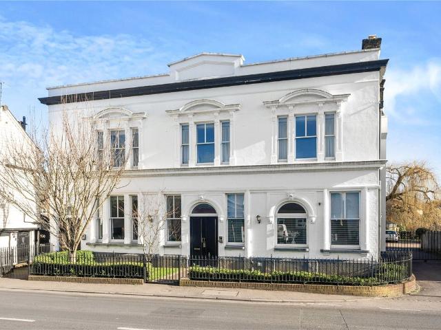 Bridge Road, East Molesey, Surrey KT8, 2 bed flat to rent, £2,250 pcm | PrimeLocation