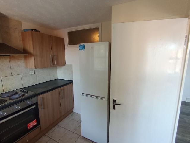 Bridge Road, Grays RM17, 1 bed flat to rent, £1,400 pcm | PrimeLocation