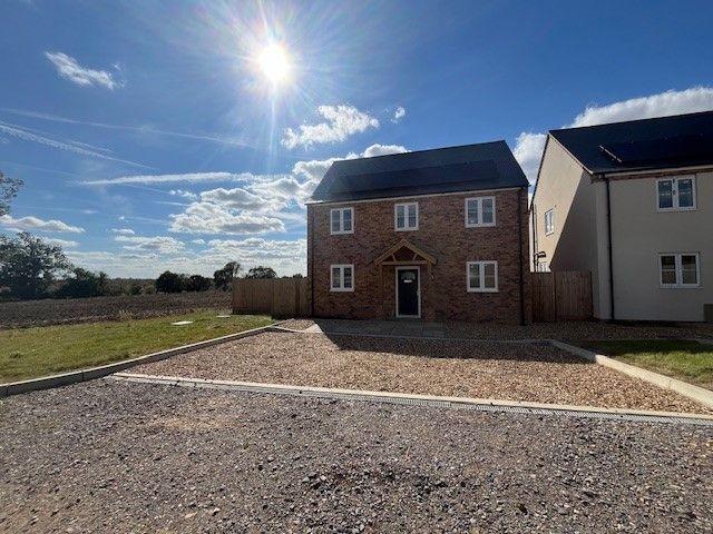 Bridge Road, Huntingdon PE28, 4 bed property to rent, £1,900 pcm | PrimeLocation