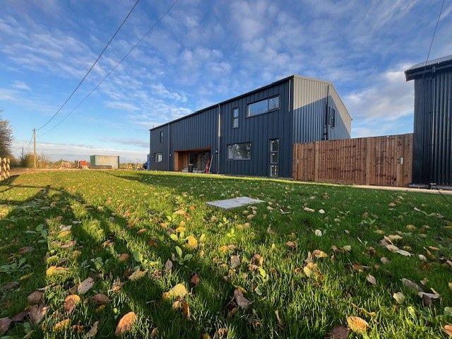 Bridge Road, Huntingdon PE28, 5 bed property to rent, £2,800 pcm | PrimeLocation