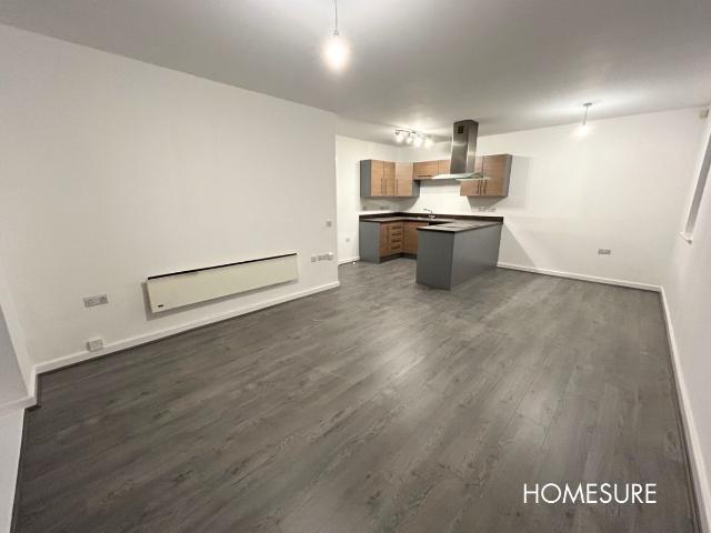 Bridge Road, Prescot, Merseyside L34, 2 bed flat to rent, £925 pcm | PrimeLocation