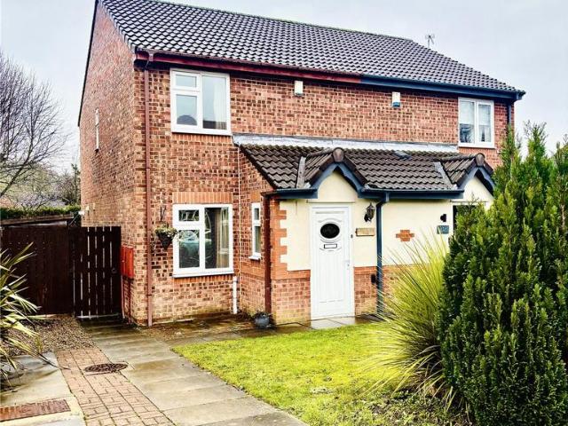 Bridgemere Drive, Framwellgate Moore. 2 bed semi detached house to rent £950 pcm £219 pw