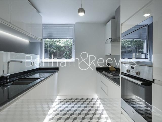 Bridgeport Place, London, Kennet Street E1W, 2 bed flat to rent, £3,500 pcm | PrimeLocation