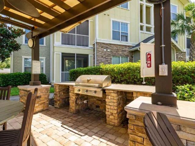Bridges at Crosstown 2 Bedroom Apartment for Rent at 9712 Bosque Creek Cir, Tampa, FL 33619