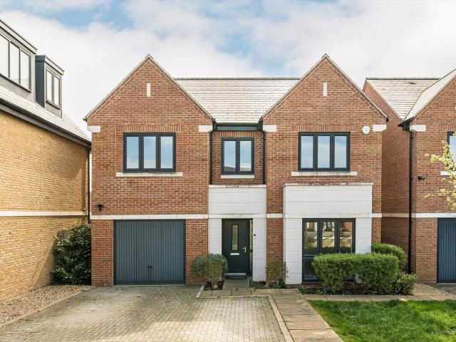 Bridges Avenue, East Molesey KT8, 4 bed property to rent, £3,895 pcm | PrimeLocation