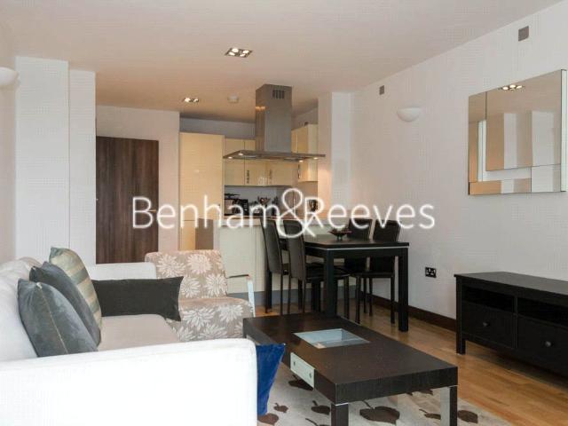 Bridges Court Road, London SW11, 1 bed flat to rent, £2,450 pcm | PrimeLocation
