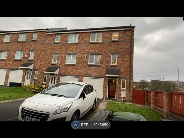 Bridges View, Gateshead NE8, 4 bed semi detached house to rent, £1,450 pcm | PrimeLocation