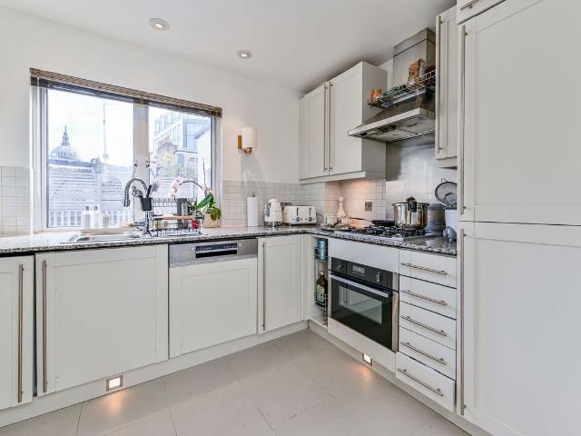 Bride Lane, Blackfriars, London EC4Y, 1 bed flat to rent, £4,800 pcm | PrimeLocation