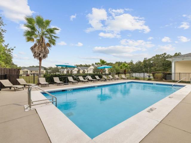 Bridlewood Apartments 2 Bedroom Apartment for Rent at 7 Homestretch Ln, Crawfordville, FL 32327