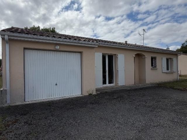 Brie. Maison 90 m² avec garage et jardin