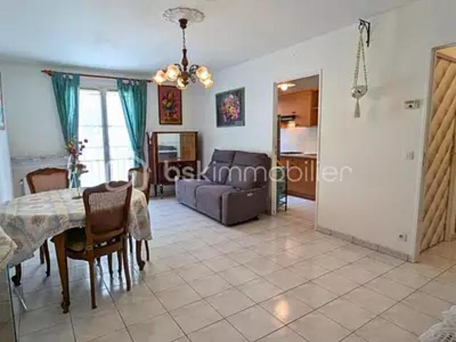 Brie Comte Robert 77170 Achat / Vente appartement 2 pièces t2