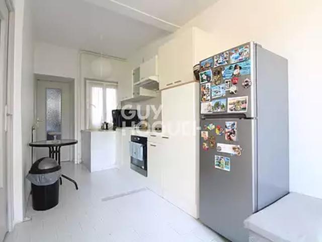 Brie Comte Robert 77170 Achat / Vente appartement 2 pièces t2 au dernier étage cave