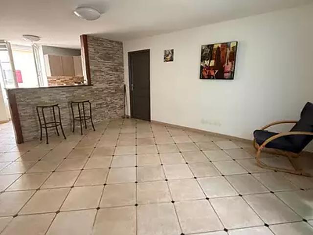 Brie Comte Robert 77170 Achat / Vente appartement 3 pièces t3 au dernier étage