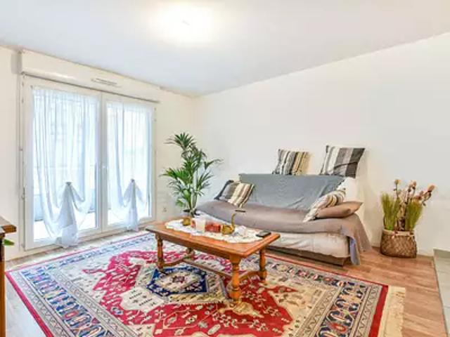 Brie Comte Robert 77170 Location appartement 2 pièces t2 parking
