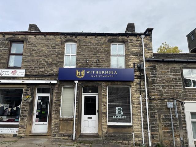 Briggate, Silsden BD20 1 bed flat to rent £750 pcm £173 pw
