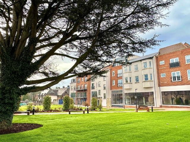 Brightwells Yard, Old Market Place Farnham GU9, 2 bed flat to rent, £2,170 pcm | PrimeLocation