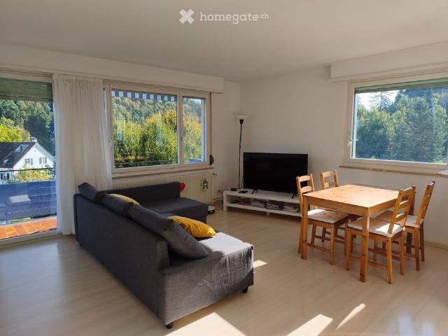 Bright 3.5 Room Apartment with Balcony in Adliswil