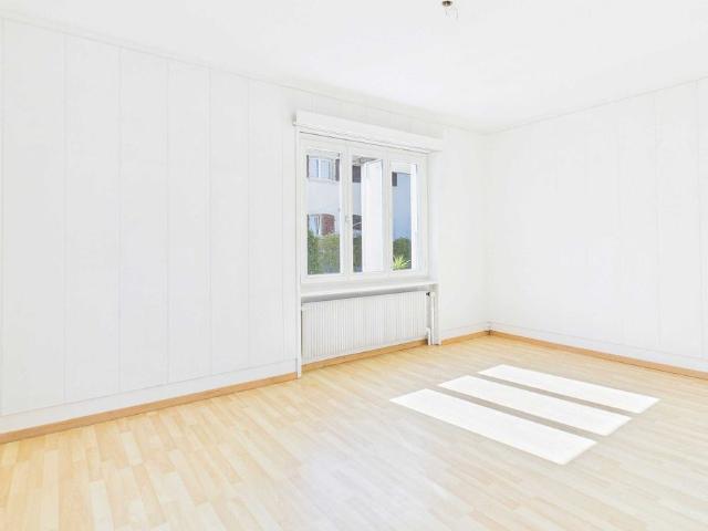 Bright 3.5 room garden apartment with terrace