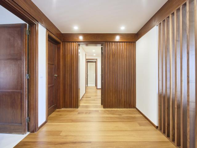 Bright 3 Bed Apartment in Central Lisbon 3m min