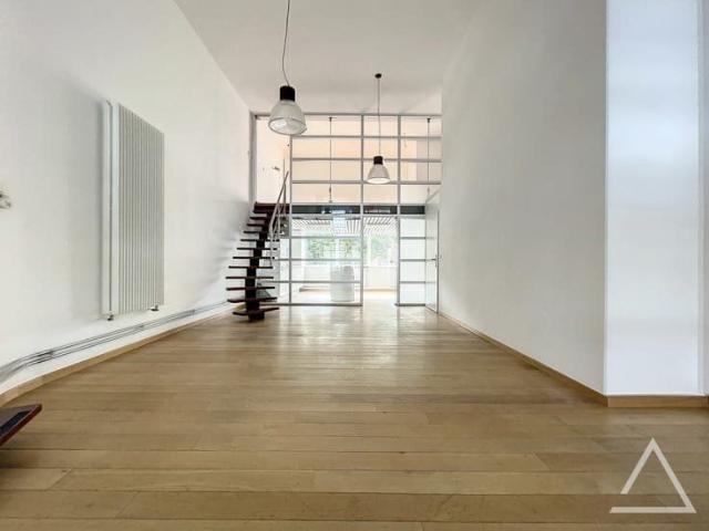 Bright 3 bedroom apartment