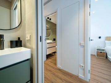 Bright 3 bedroom apartment in Gracia