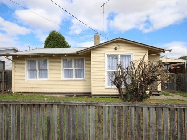 Bright 3 bedroom home