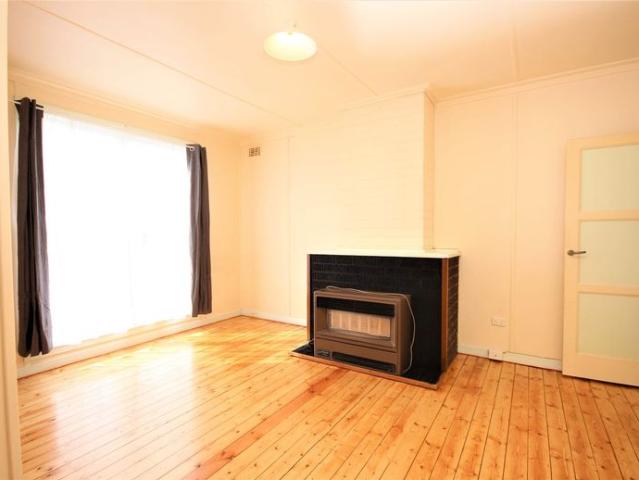 Bright 3 bedroom home