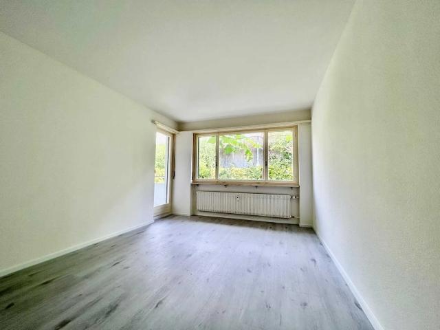 Bright 3 room apartment with balcony in Füllinsdorf