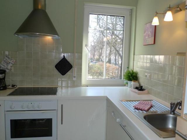 Bright 3 Room Apartment with Large Balcony in an Upscale Residential Area in Striesen